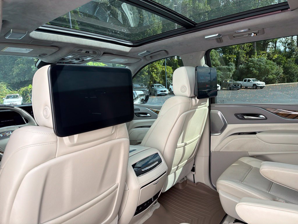Used 2022 Cadillac Escalade ESV Sport Platinum AWD/4WD image 54