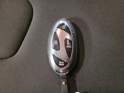 Used 2024 Hyundai Elantra SEL FWD image 32