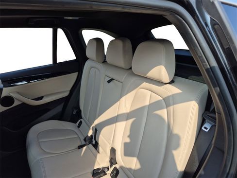 Used 2021 BMW X1 sDrive28i w/ Convenience Package image 27