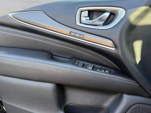 Used 2018 INFINITI QX60 AWD w/ Premium Plus Package image 19