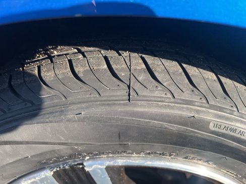 Certified 2024 Nissan Sentra SV image 38