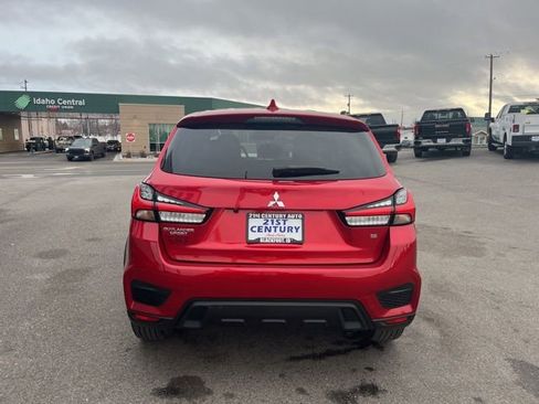 Used 2024 Mitsubishi Outlander Sport SE image 9