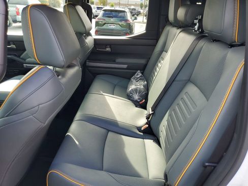 Used 2025 Toyota Tacoma Trailhunter image 12