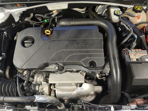 Used 2020 Chevrolet Malibu LS FWD image 30