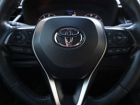 Used 2023 Toyota Corolla SE image 29