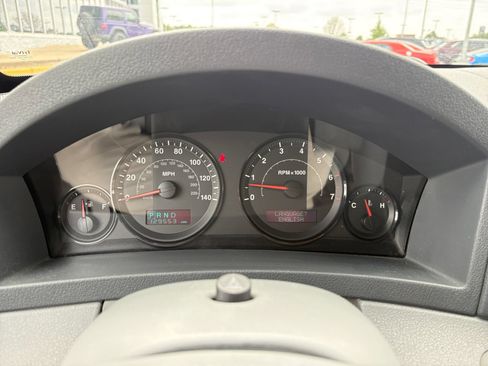 Used 2006 Jeep Grand Cherokee Laredo RWD image 24