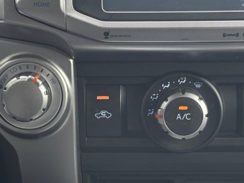 Used 2019 Toyota 4Runner SR5 image 4