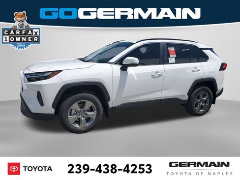 Used 2025 Toyota RAV4 XLE w/ Convenience Package AWD/4WD image 12