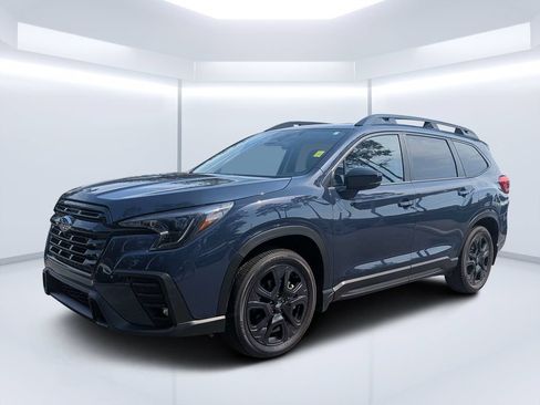 Certified 2025 Subaru Ascent Bronze Edition AWD/4WD image 7