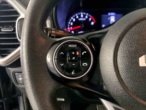 Certified 2022 Kia Soul LX w/ Technology Package FWD image 18