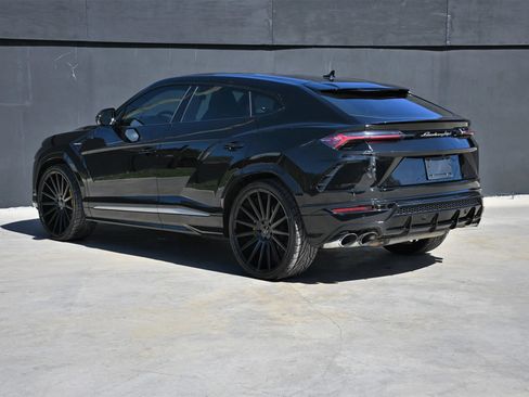 Used 2020 Lamborghini Urus AWD/4WD image 5