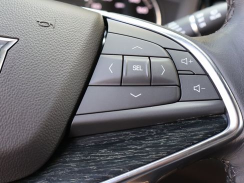 Used 2023 Cadillac XT5 Premium Luxury image 22