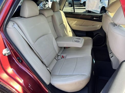 Used 2019 Subaru Outback 2.5i Limited image 17