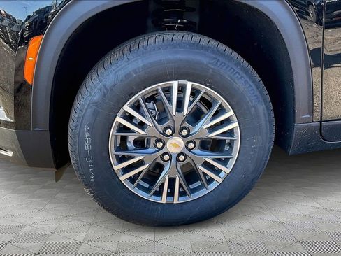New 2026 Chevrolet Traverse LT w/ Driver Confidence Package image 15