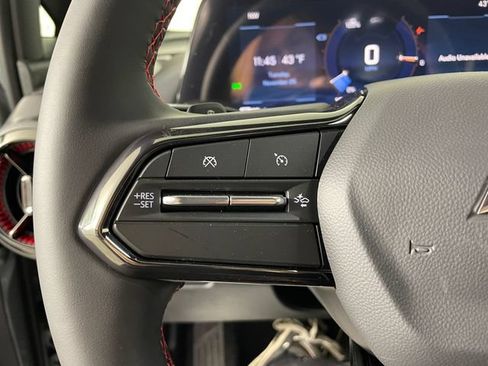 Certified 2026 Chevrolet Equinox EV RS FWD image 8