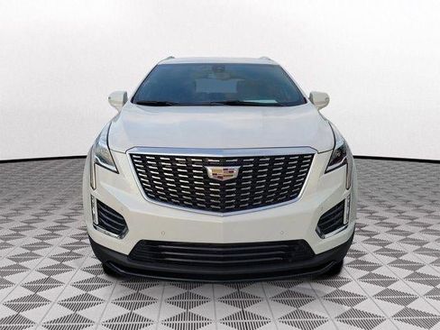 Used 2023 Cadillac XT5 Luxury FWD image 2
