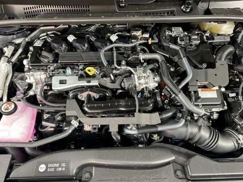 New 2026 Toyota Prius Plug-In Hybrid image 10