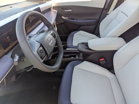 New 2026 Nissan Leaf SV+ image 17