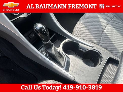 Used 2012 Hyundai Sonata SE w/ Navigation & Sunroof Pkg FWD image 24