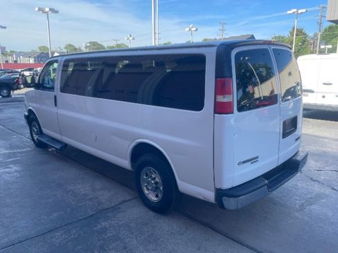 Used 2014 Chevrolet Express 3500 LT w/ LT Preferred Equipment Group RWD image 3