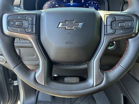 Used 2023 Chevrolet Suburban RST w/ Luxury Package image 29