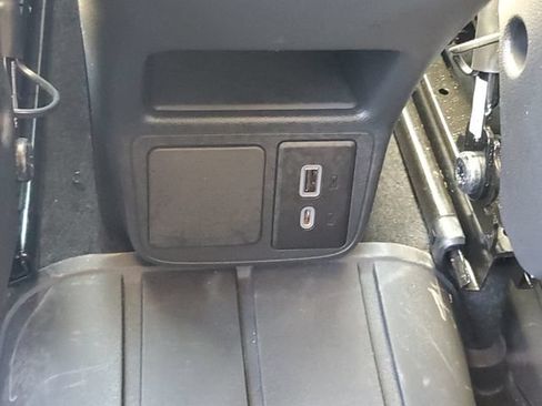Certified 2024 Buick Encore GX Preferred w/ Comfort Package AWD/4WD image 12