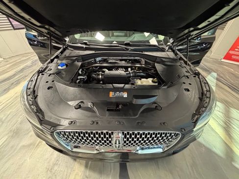 Used 2020 Lincoln Aviator Reserve w/ Equipment Group 201A image 62