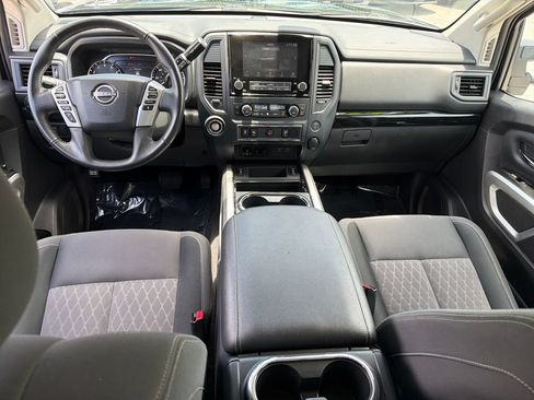 Certified 2024 Nissan Titan SV w/ SV Convenience Package RWD image 15