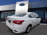 Used 2019 Nissan Sentra SV image 2