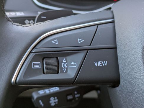 Used 2025 Audi Q5 2.0T Premium Plus w/ Premium Plus Package image 14