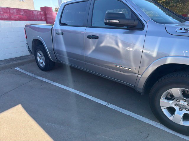 Used 2025 RAM 1500 Big Horn AWD/4WD image 11