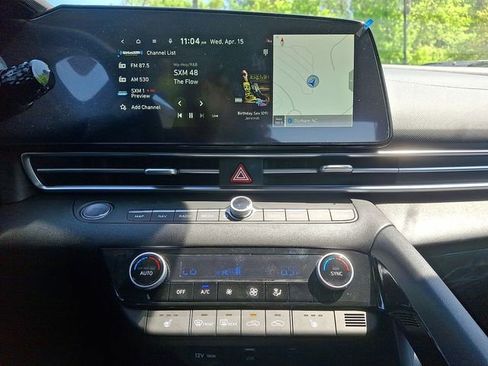 New 2026 Hyundai Elantra Limited FWD image 16