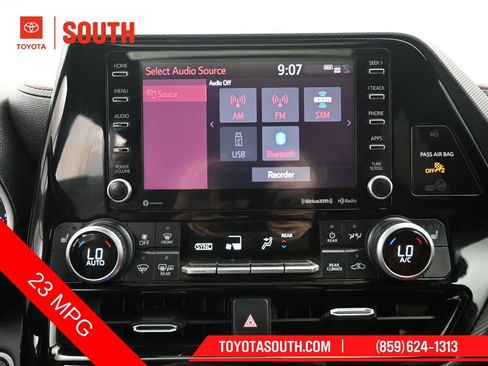 Used 2021 Toyota Highlander XSE AWD/4WD image 15