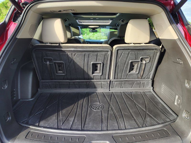 Used 2021 Buick Enclave Essence w/ Sound and Sites Package FWD image 22