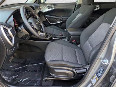 Used 2024 Kia Soul LX w/ Option Group 015 image 15