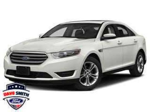 Used 2018 Ford Taurus Limited AWD/4WD image 1