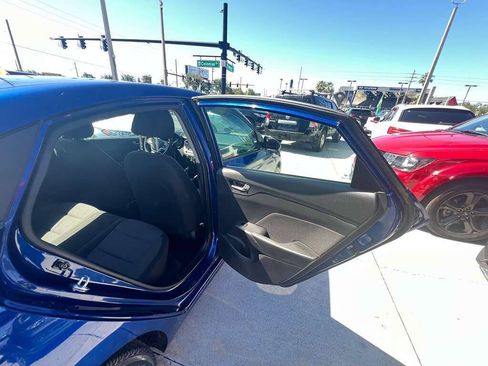 Used 2021 Hyundai Accent SE FWD image 13