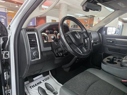 Used 2017 RAM 1500 Big Horn AWD/4WD image 8