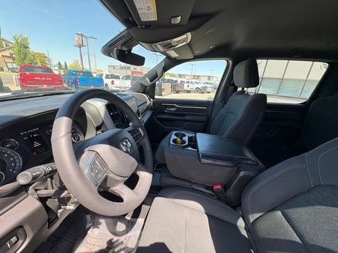 Used 2025 RAM 1500 Big Horn AWD/4WD image 14