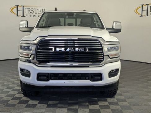 Used 2024 RAM 2500 Laramie AWD/4WD image 3