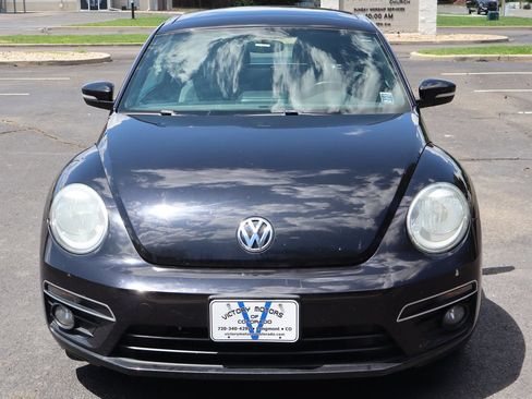 Used 2013 Volkswagen Beetle 2.0T FWD image 12