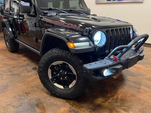 Used 2018 Jeep Wrangler Unlimited Rubicon w/ Steel Bumper Group image 39