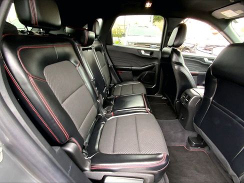 Used 2023 Ford Escape ST-Line w/ Tech Pack #1 image 18