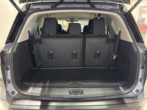New 2026 Nissan Pathfinder SV w/ Cargo Package image 25