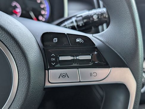 Used 2023 Hyundai Santa Cruz SEL image 24