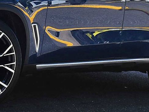 Used 2021 BMW X5 xDrive40i w/ Premium Package image 34