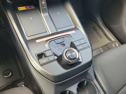 New 2026 Toyota C-HR w/ Cold Weather Package AWD/4WD image 18