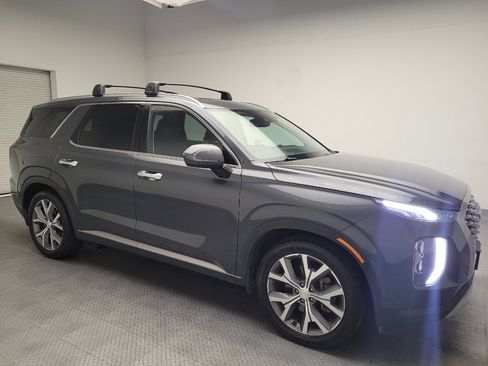 Used 2021 Hyundai Palisade SEL w/ Premium Package FWD image 11
