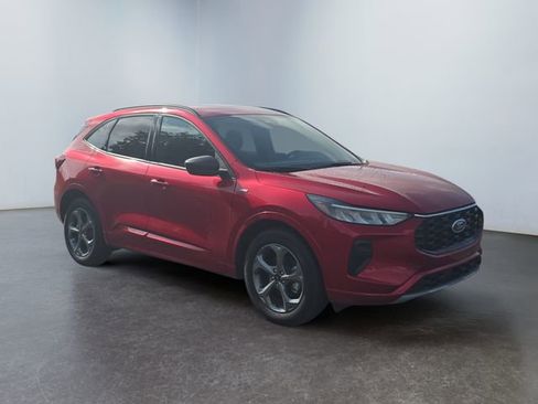 Used 2024 Ford Escape ST-Line w/ Equipment Group 301A FWD image 7