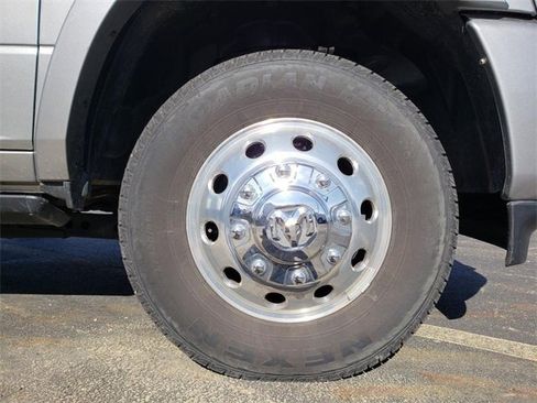 Used 2024 RAM 3500 Limited image 28